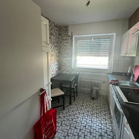 Apartment Red Dot Eva Werne