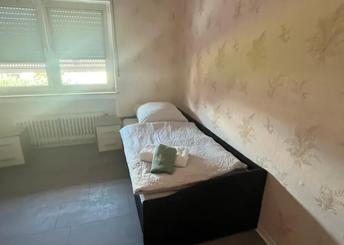 Red Dot Eva Apartman *