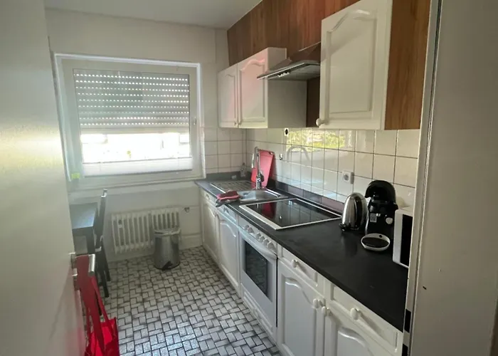 Red Dot Eva Apartman *